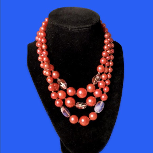 Vintage multi strand necklace lucite with glass excellent condition NWOT - Picture 13 of 14